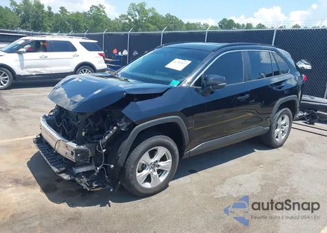 2020 Toyota Rav4 Xle z USA, uszkodzony, nr VIN 2T3W1RFV2LC057946